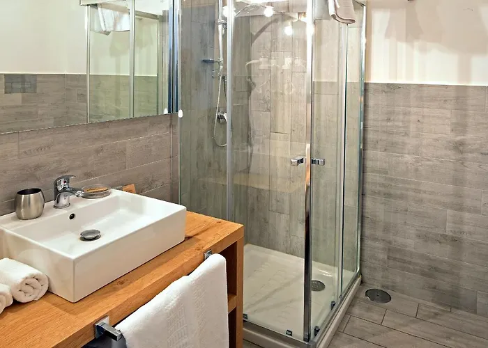 Отель Barbarella