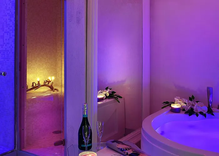 Barbarella Отель Неаполь